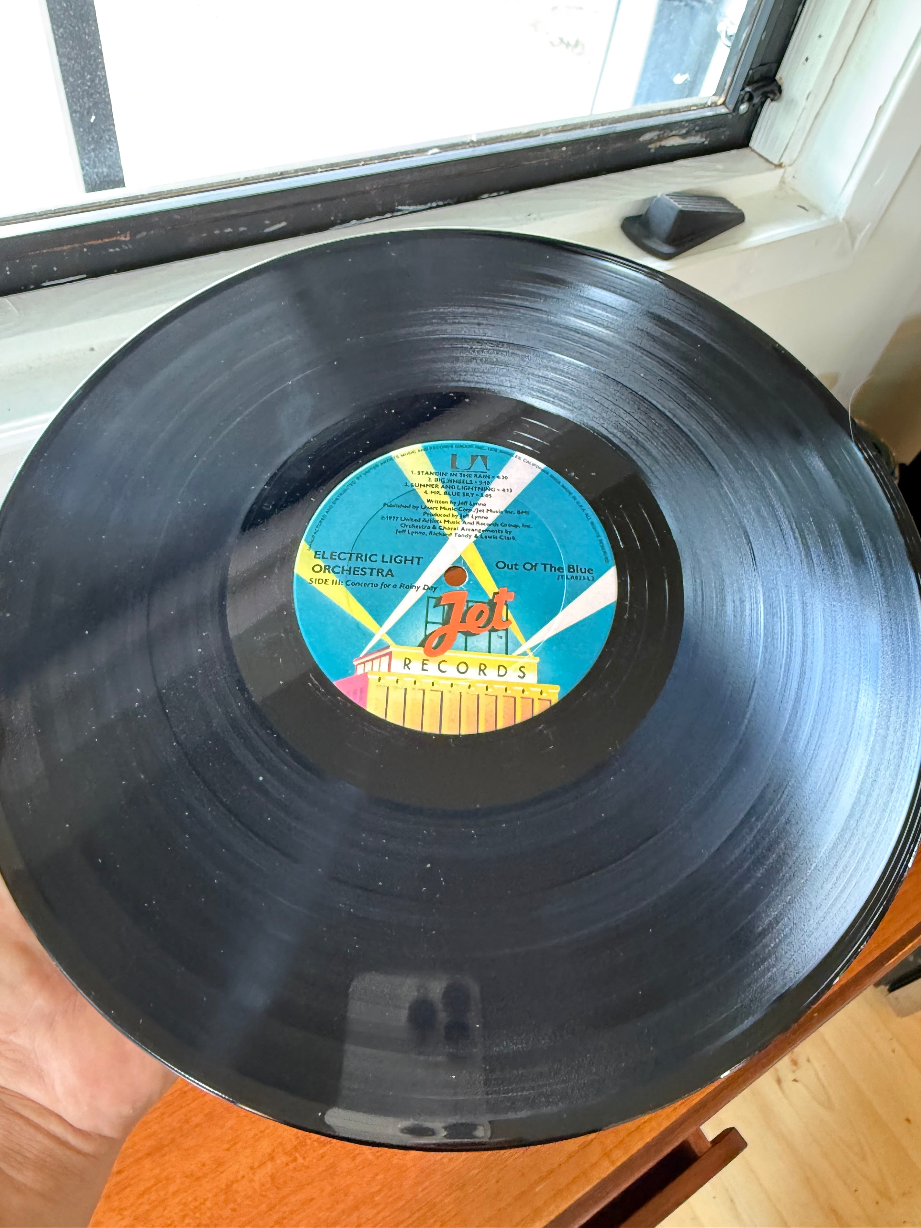 Electric Light Orchestra - Out of The Blue [1977]